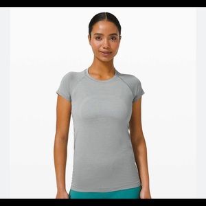 Lululemon Swiftly Tech Short Sleeve Rhino Grey Size 8